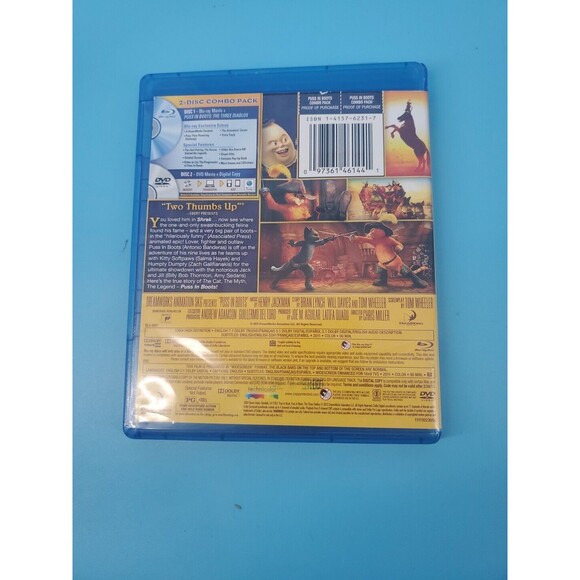 Puss In Boots Movie Blu Ray + DVD Animated DreamWorks 2011 Antonio Banderas - Picture 2 of 4